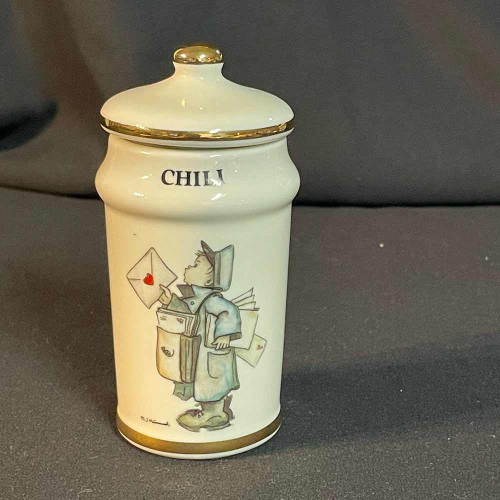 M.J. Hummel CHILI Spice Jar